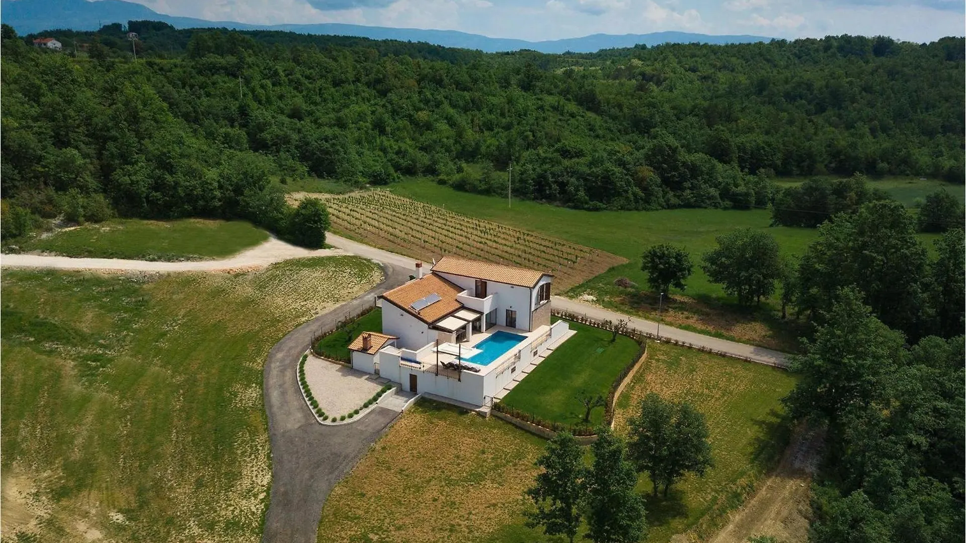 Holiday home Villa Mala Halu Katun Gracanski Croatia