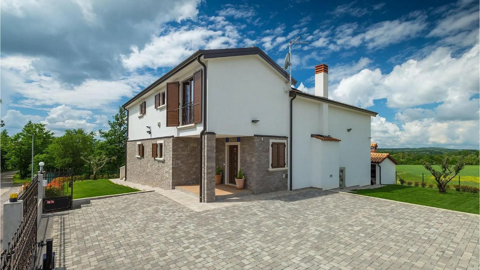Villa Mala Halu Katun Gracanski